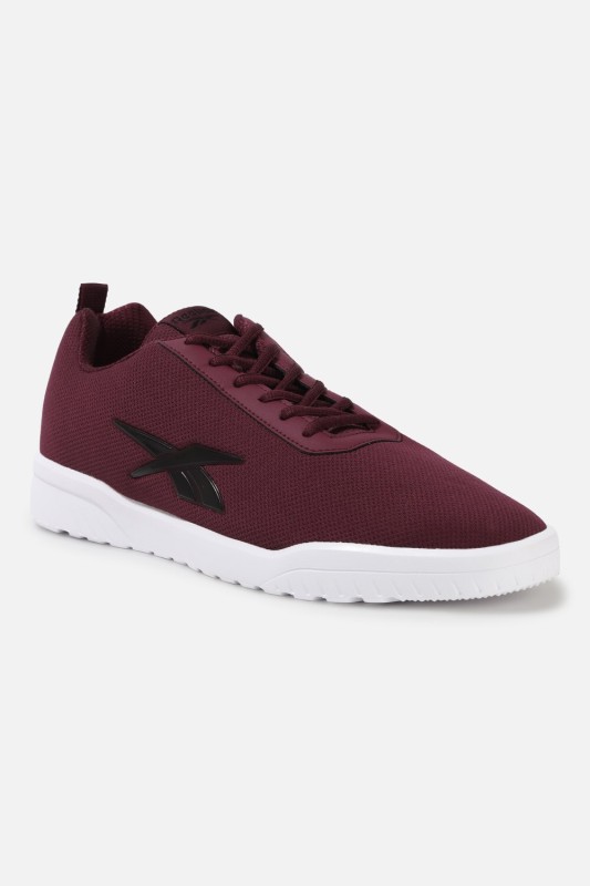 Reebok Tread Motion Running Shoes For Men(Maroon)