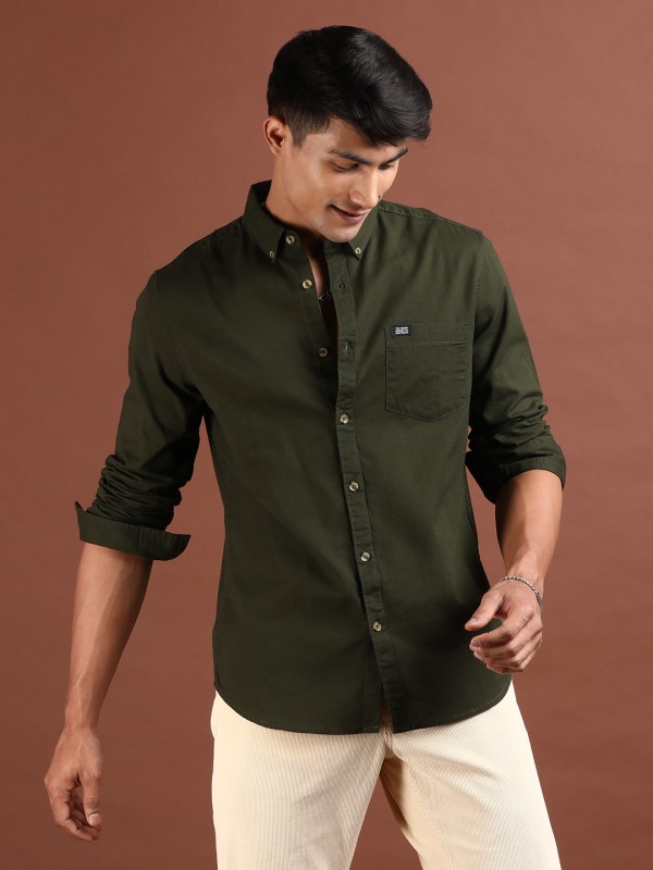 The Indian Garage Co. Men Solid Casual Green Shirt