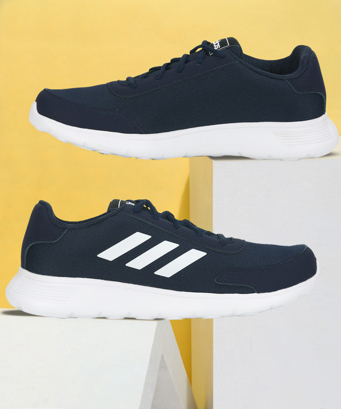 ADIDAS Elate M Running Shoes For Men(Blue , 8)