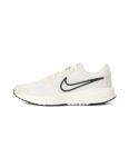 Nike Revolution 8