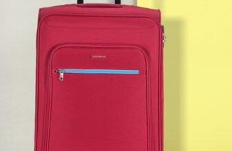 Aristocrat Nile 4W Exp Strolly 66 Bright Red Expandable  Check-In Suitcase 4 Wheels – 27 Inch
