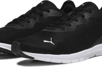 Puma Hustle V2 Sneakers For Men(Black , 10)